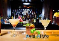 Как правильно заказать в баре коктейль и не разочароваться? Какой напиток выбрать?1