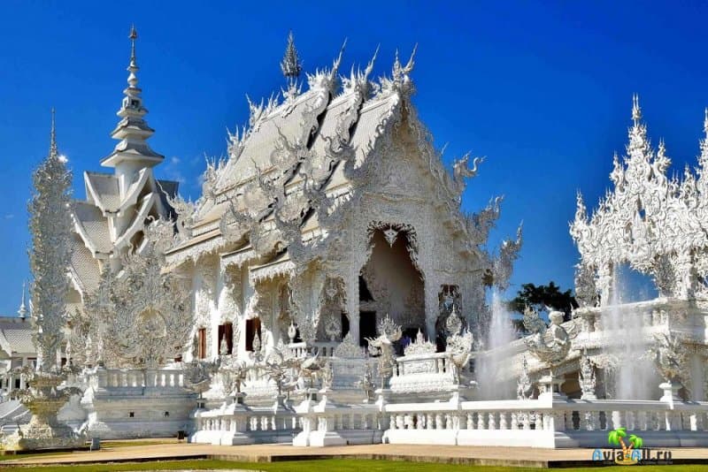 Ват Ронг Кхун - Храм Таиланда. Подробное описание современного искусства2