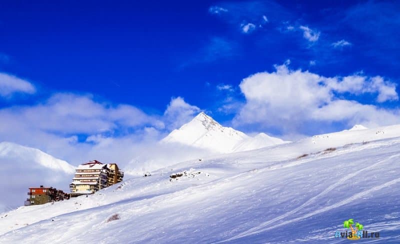 Гудаури - горнолыжный курорт Грузии. Отели, трассы, подъемники4