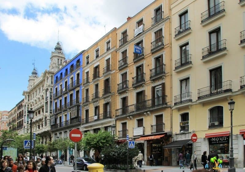 Мадрид, Испания - главная достопримечательность улица Майор2