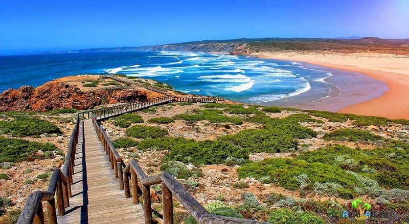 Алгарве, Португалия: топ лучших пляжей для активного и пассивного отдыха4