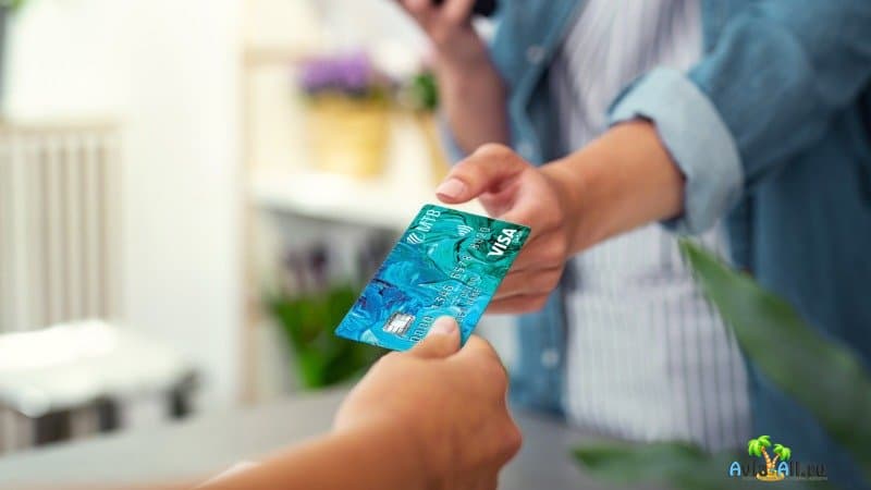 Оплата платежными картами в путешествии - 10 основных правил