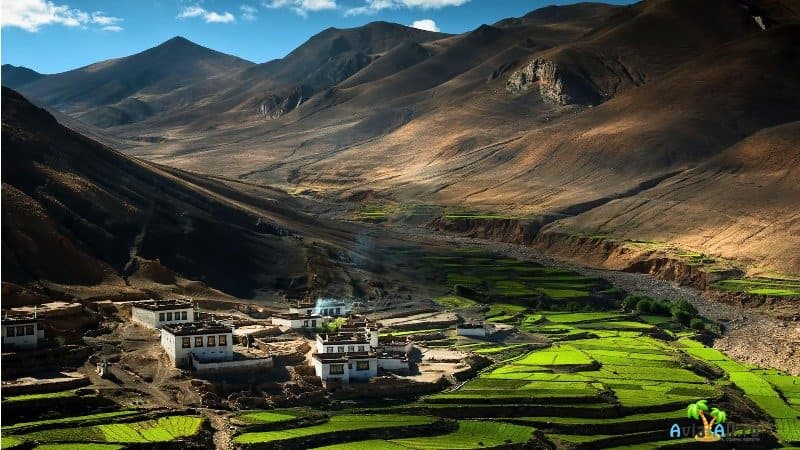 Горы Тибета - достопримечательности, исторические сведения, полезные для туристов сведения