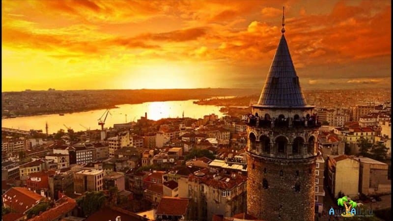 Галатская башня - старинное сооружение в Стамбуле. Факты, возведение3