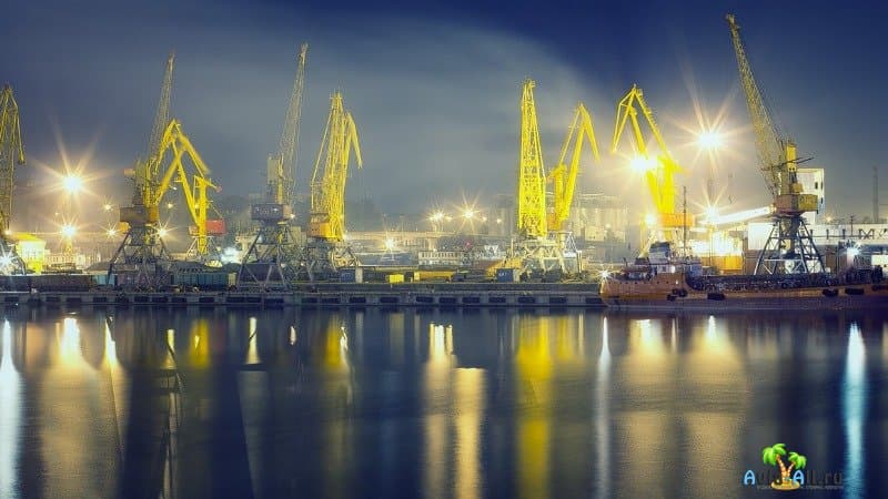 Одесский порт - морские ворота Украины
