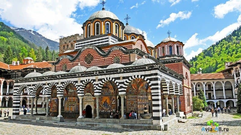 Рильский монастырь Болгария фото