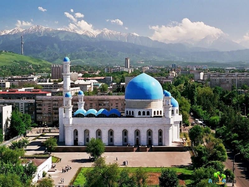 Культурный и светский город Алма-Ата в Казахстане. Титулованная Южная столица3