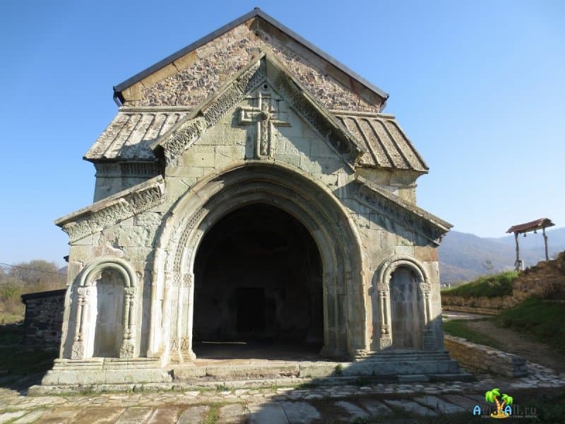 Известный архитектурный памятник Грузии - Дманиси. Отдых в живописном месте4