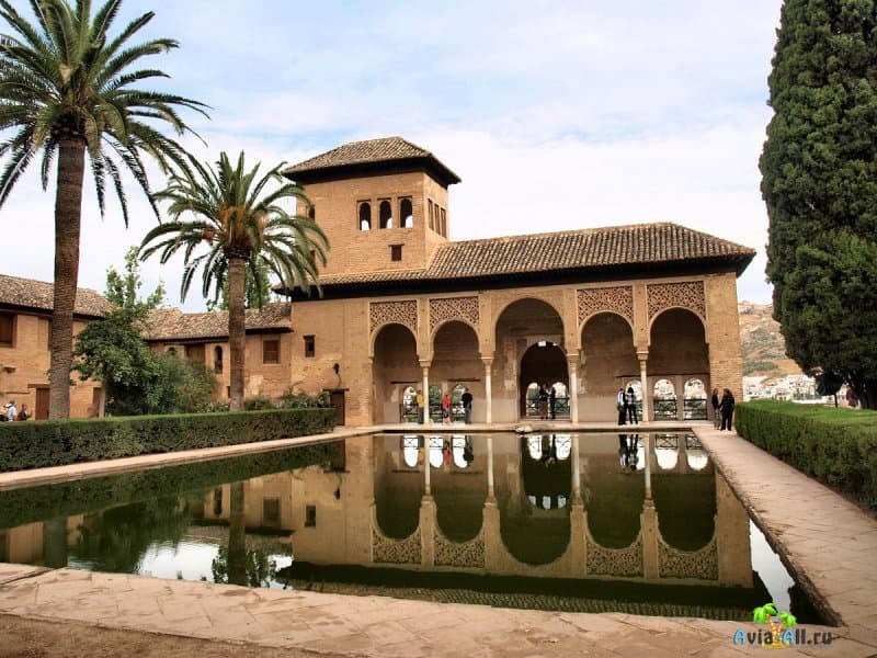 Музей исламской архитектуры в Испании - Альгамбра. Комплекс дворцов и садов2