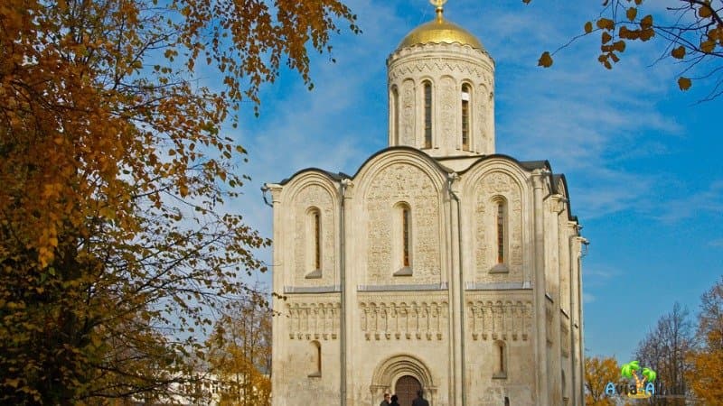 Дмитриевский собор во Владимире фото