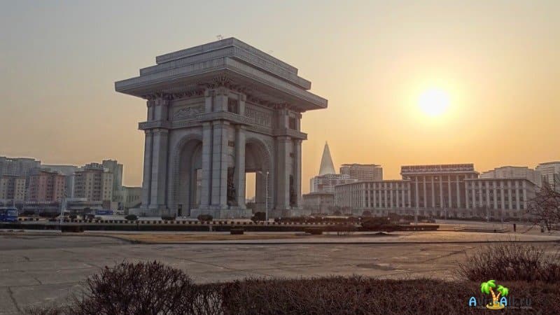 Триумфальные ворота Пхеньян