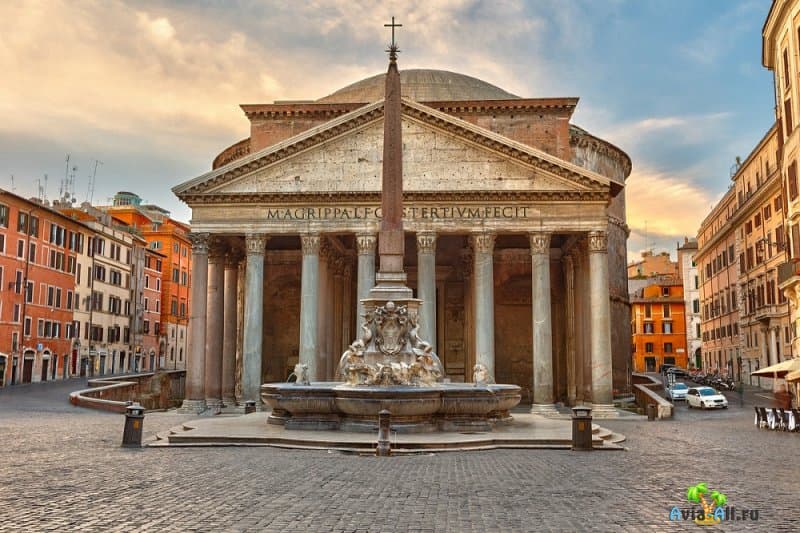 Поездка в древний город Рим. Что посмотреть? Какие объекты заслуживают особого внимания?4