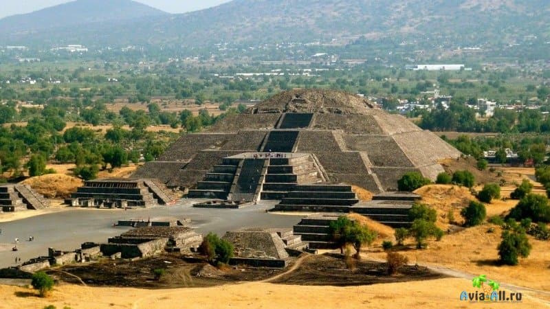 Теотиуакан пирамида солнца