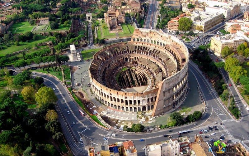 Амфитеатр Древнего Рима - Колизей. Выдающийся архитектурный памятник древности3