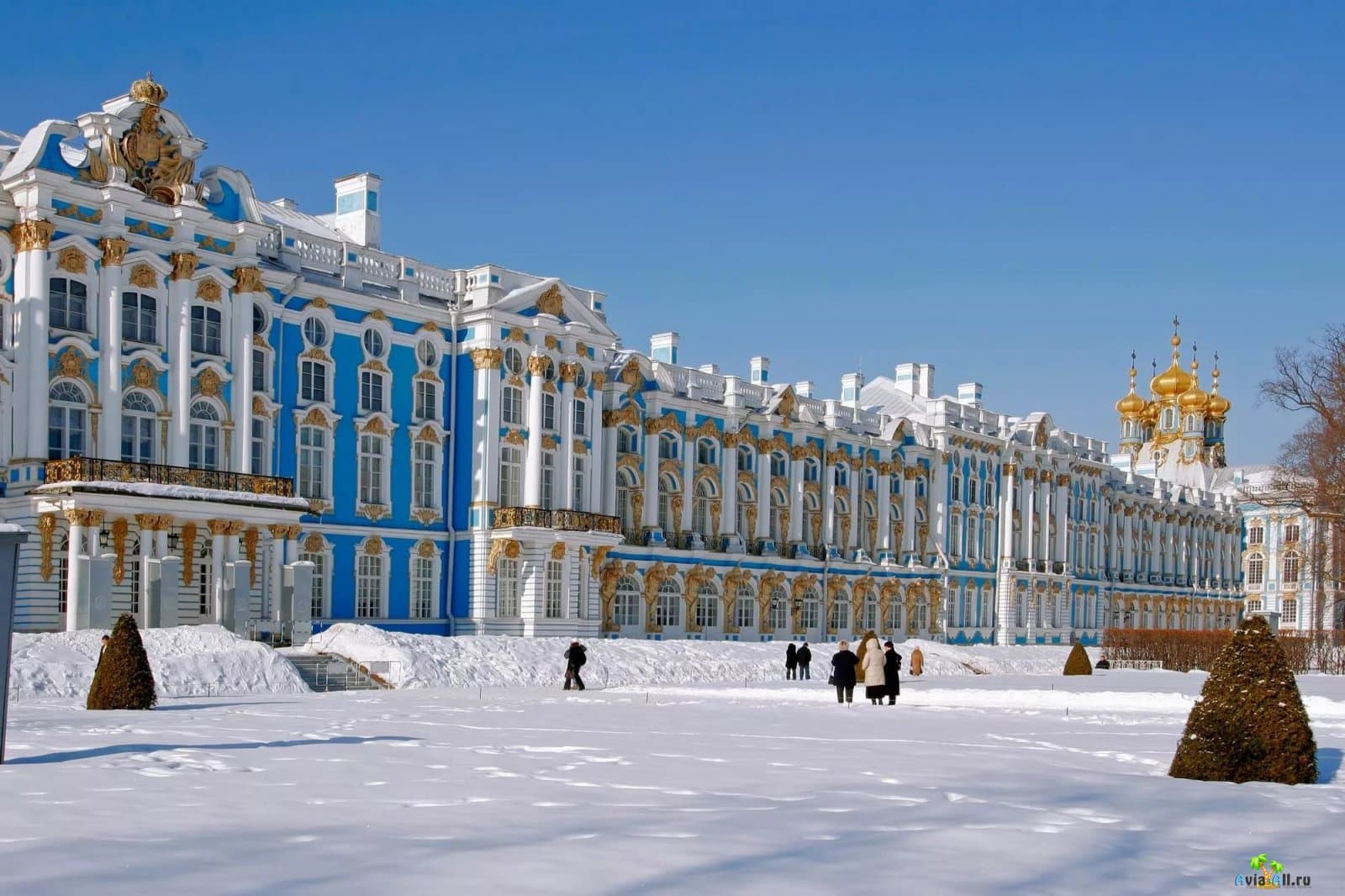 Зимний петербург фото. Зимний Екатерининский дворец в Санкт-Петербурге. Екатерининский дворец и зимний дворец. Питер Царское село Екатерининский дворец зимой. Питер Екатерининский дворец зимой.