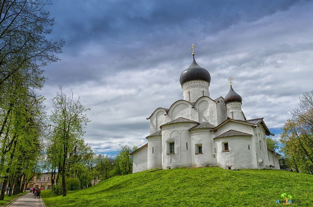 Псковская церковная архитектура