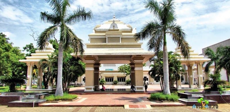 Столица штата Тамилнад - Ченнаи. Строения в стиле Индо-Сарацинской архитектуры4