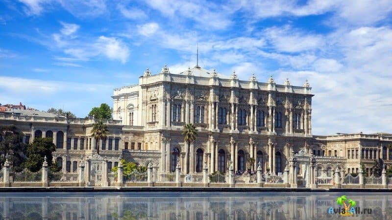 Дворец Долмабахче Dolmabahce Palace