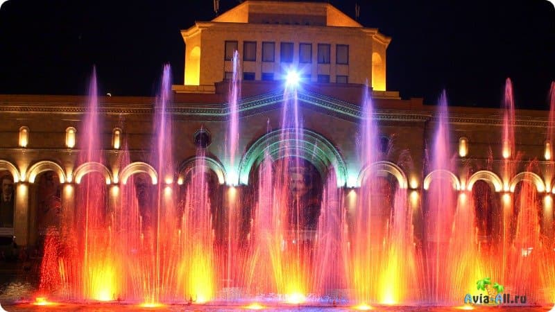 Поющие Фантаны в Армении