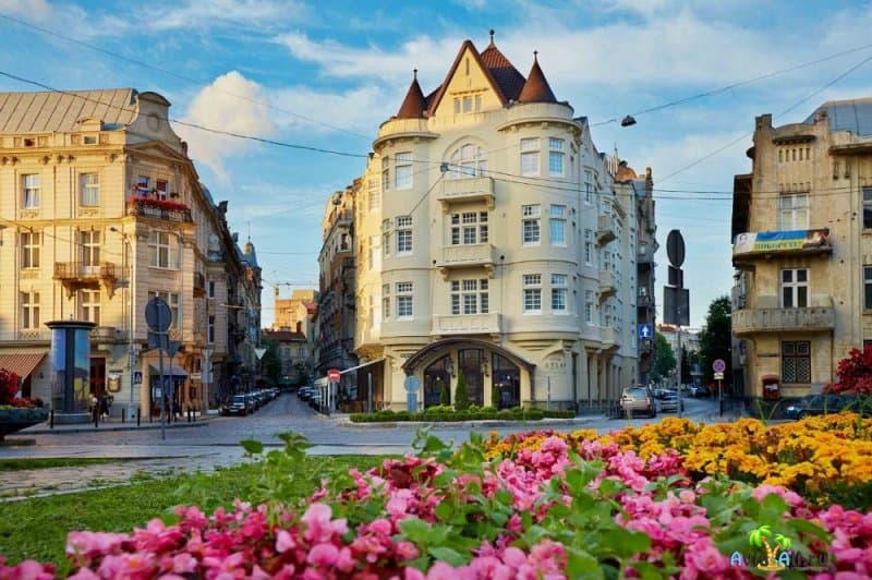 Многовековая история Львова. Национальный Украинский центр, фото2