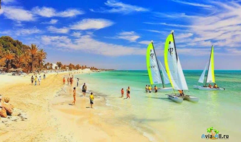 Пляжный отдых в Тунисе летом 2021