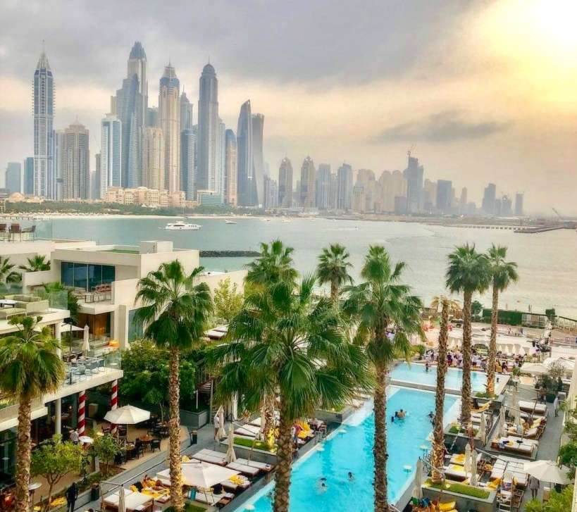 Какая погода в Дубае в январе и можно ли купаться в море зимой 2022?