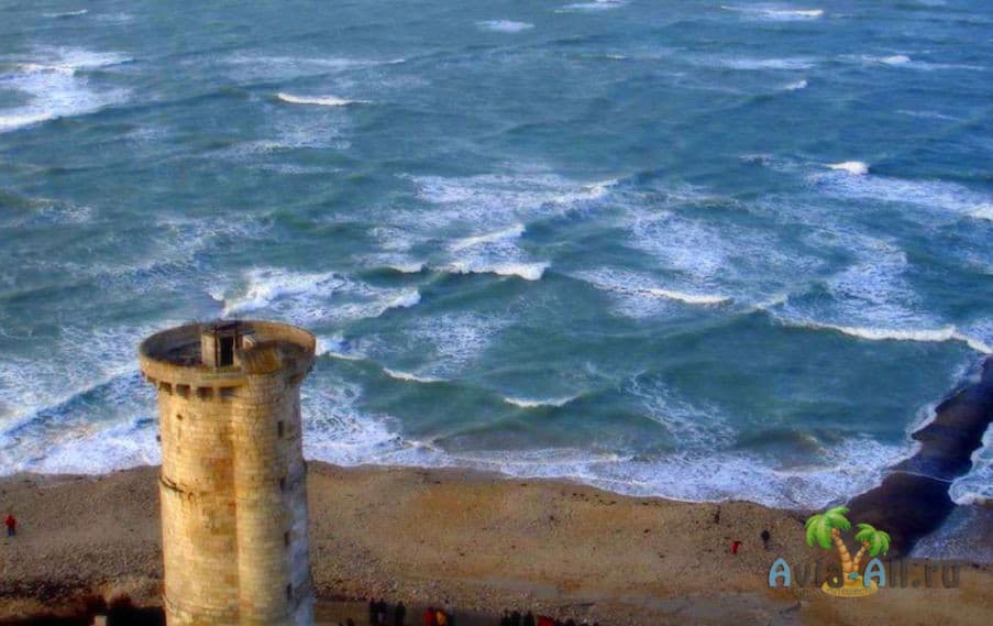 Квадратные волны  в Крыму - чудо или опасное явление? 