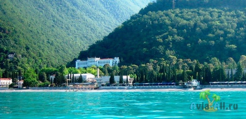 Где лучше отдохнуть в Абхазии 2022? Цены в Гагре, Сухуме