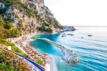 Из какого города можно вылететь в Анталию прямым рейсом 2022?