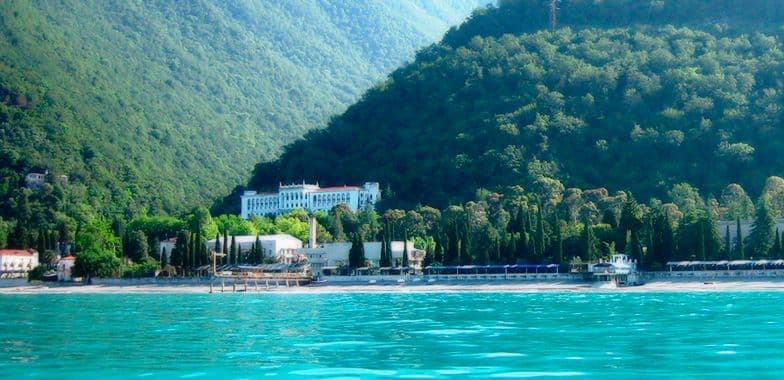 Где лучше отдыхать в Абхазии летом и осенью 2022?