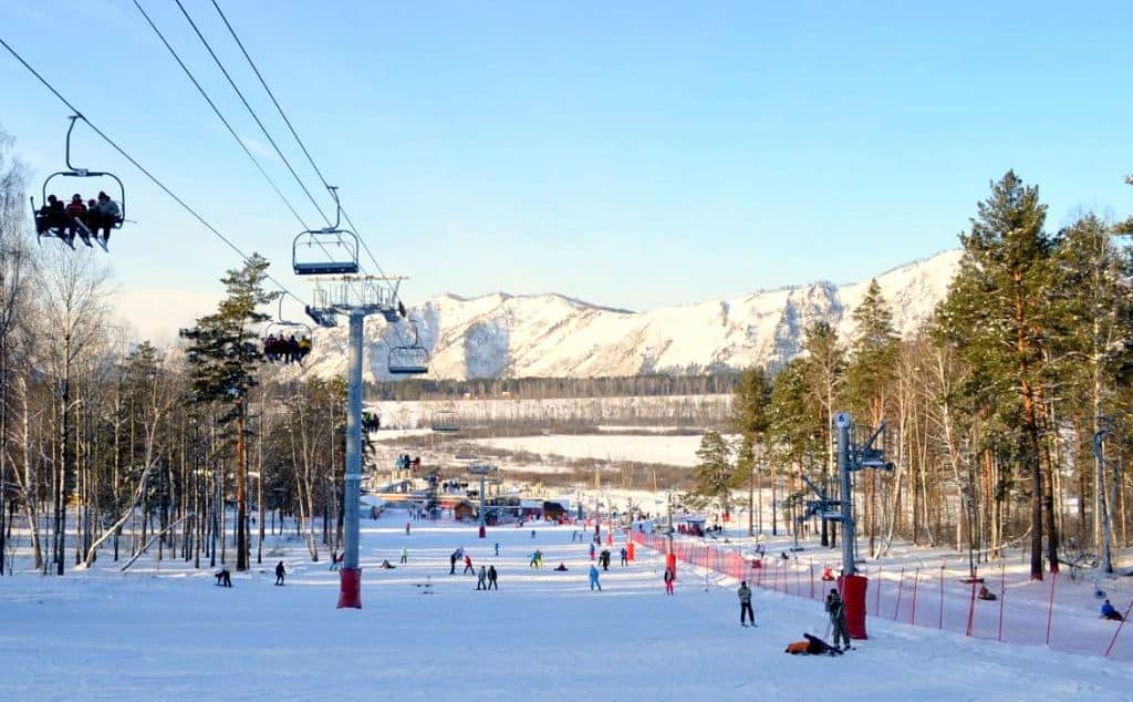 Дорого ли отдыхать на Алтае зимой 2023? Манжерок, цены