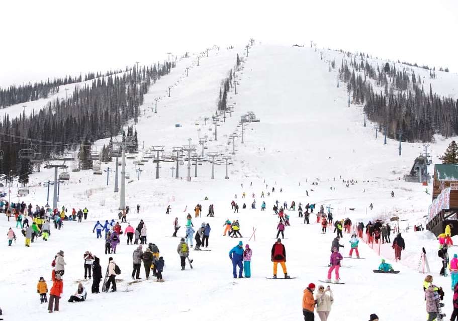 Закрытие горнолыжных сезонов в России 2022-2023: Шерегеш, Красная Поляна, Гора соболиная