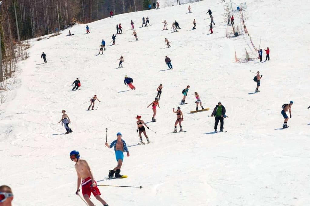 Закрытие горнолыжных сезонов в России 2022-2023: Шерегеш, Красная Поляна, Гора Соболиная