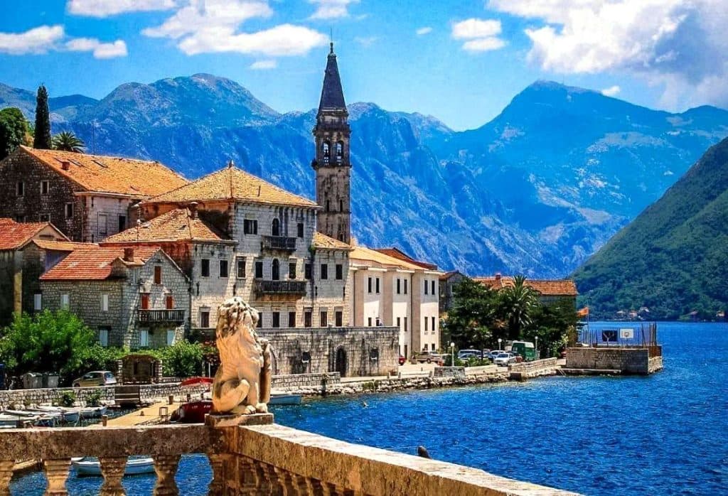 Черногория: погода, сезон отдыха, выбор курорта